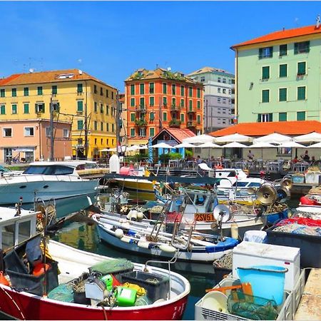 Savona Casa Per Vacanze E Lavoro Exterior foto