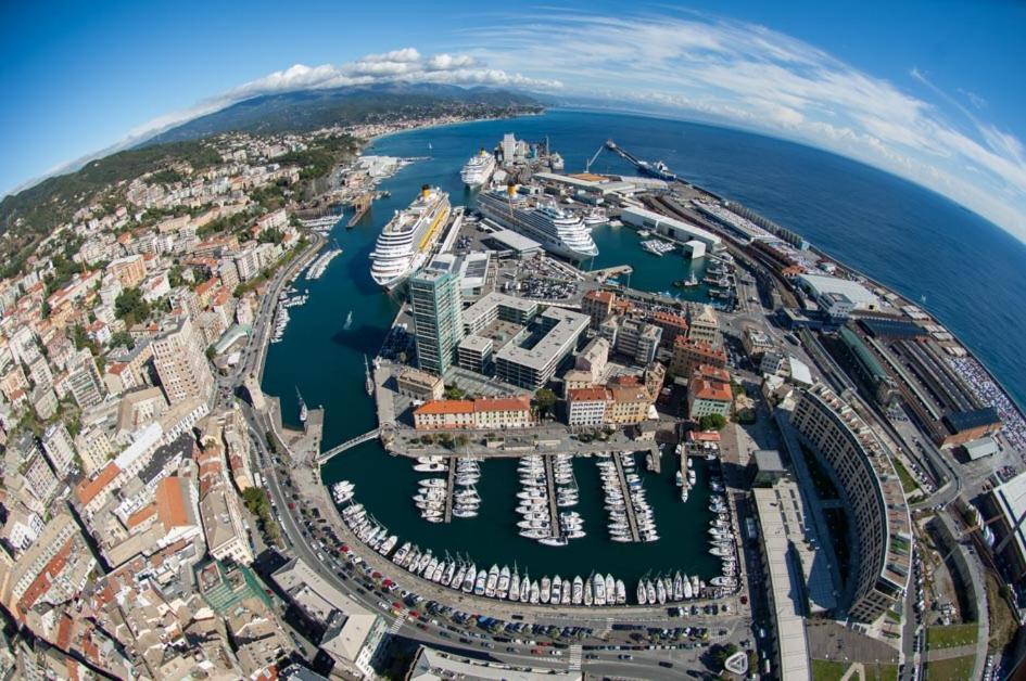 Savona Casa Per Vacanze E Lavoro Exterior foto