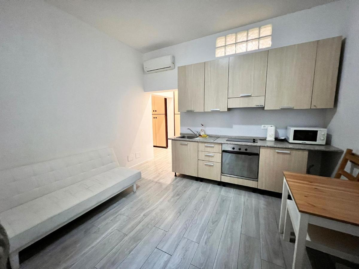 Savona Casa Per Vacanze E Lavoro Exterior foto