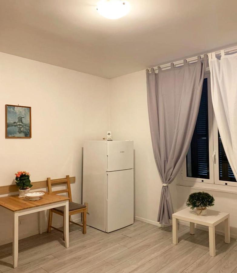 Savona Casa Per Vacanze E Lavoro Exterior foto